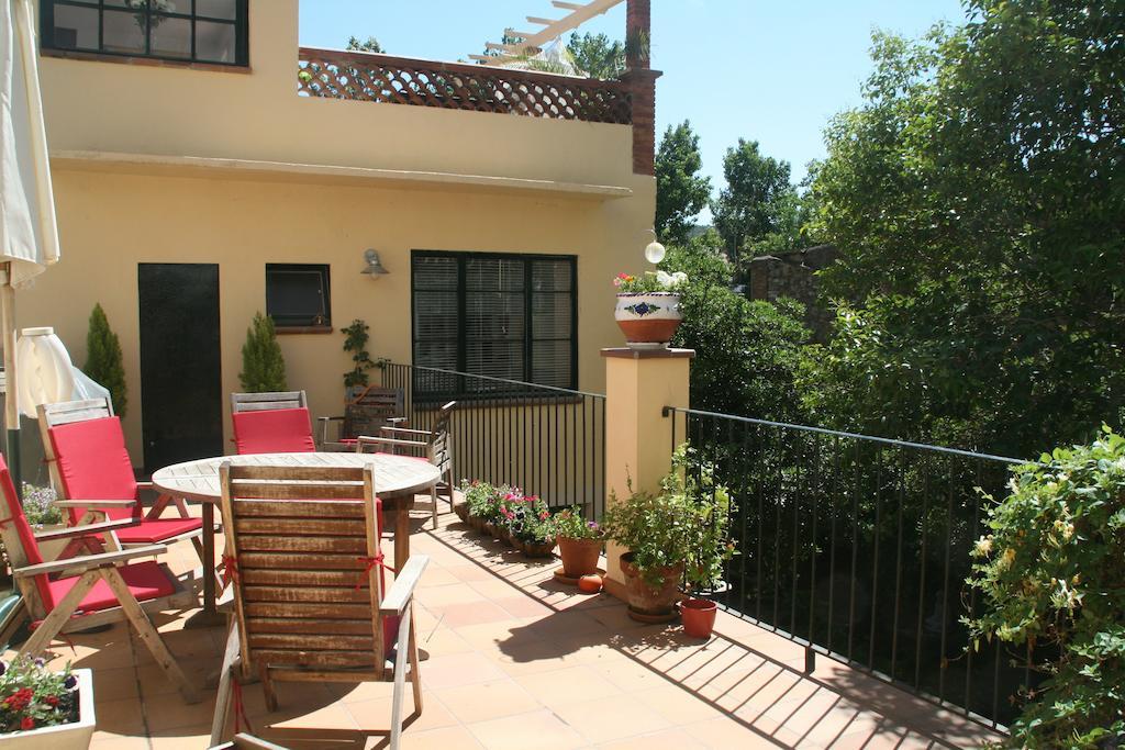 B&B Sallent Exterior photo